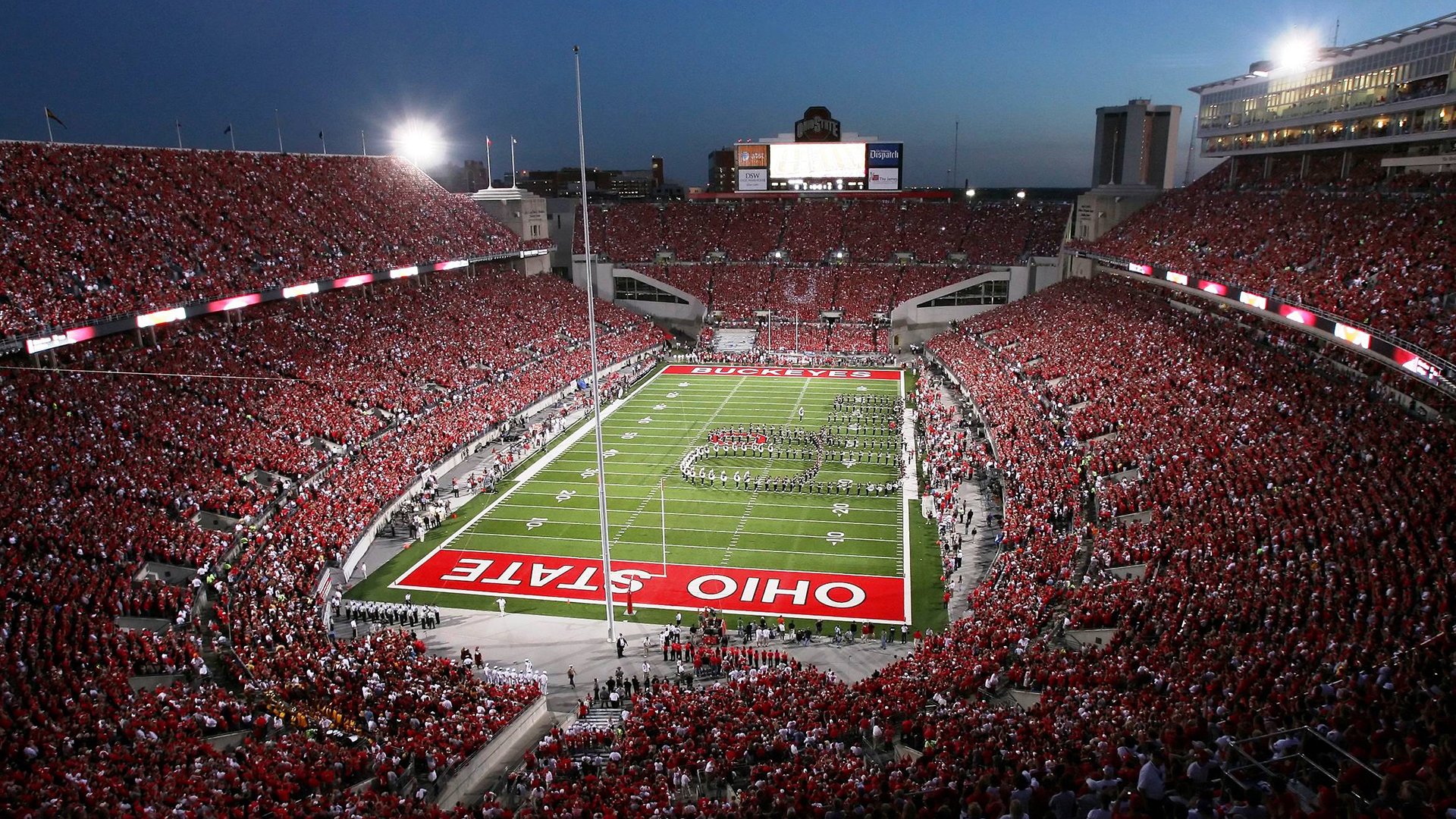 乐鱼官网-田径选手专项核心力量训练成效显著,田径核心力量的重要性